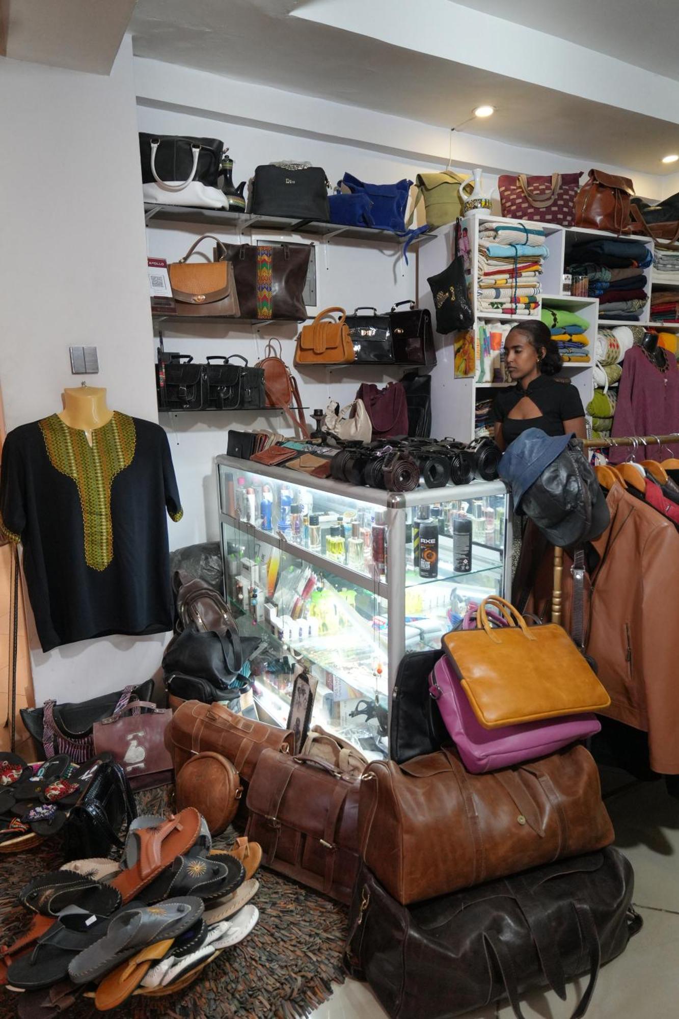 Mazeki Addis Boutique Hotel Exteriör bild