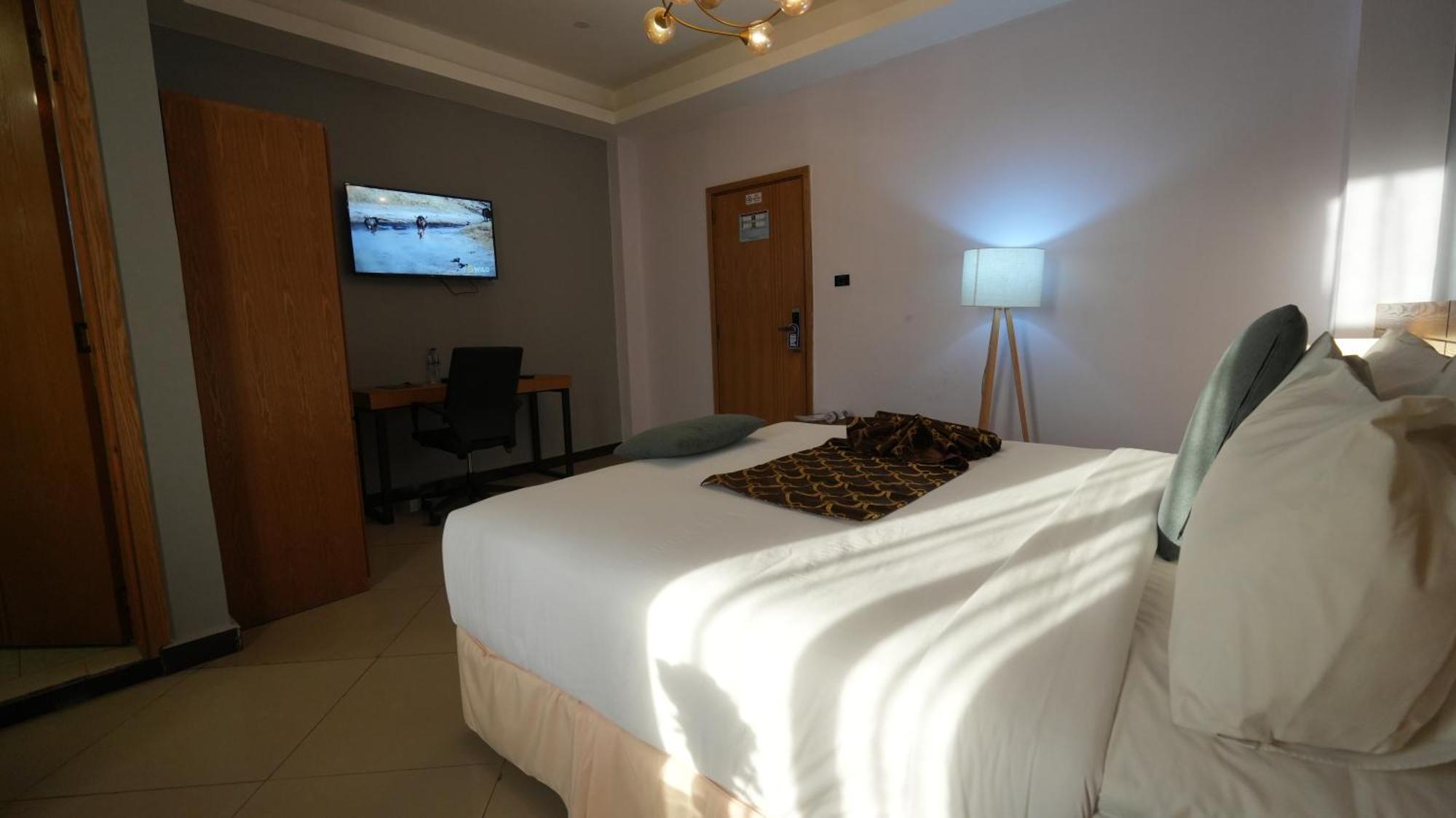 Mazeki Addis Boutique Hotel Exteriör bild